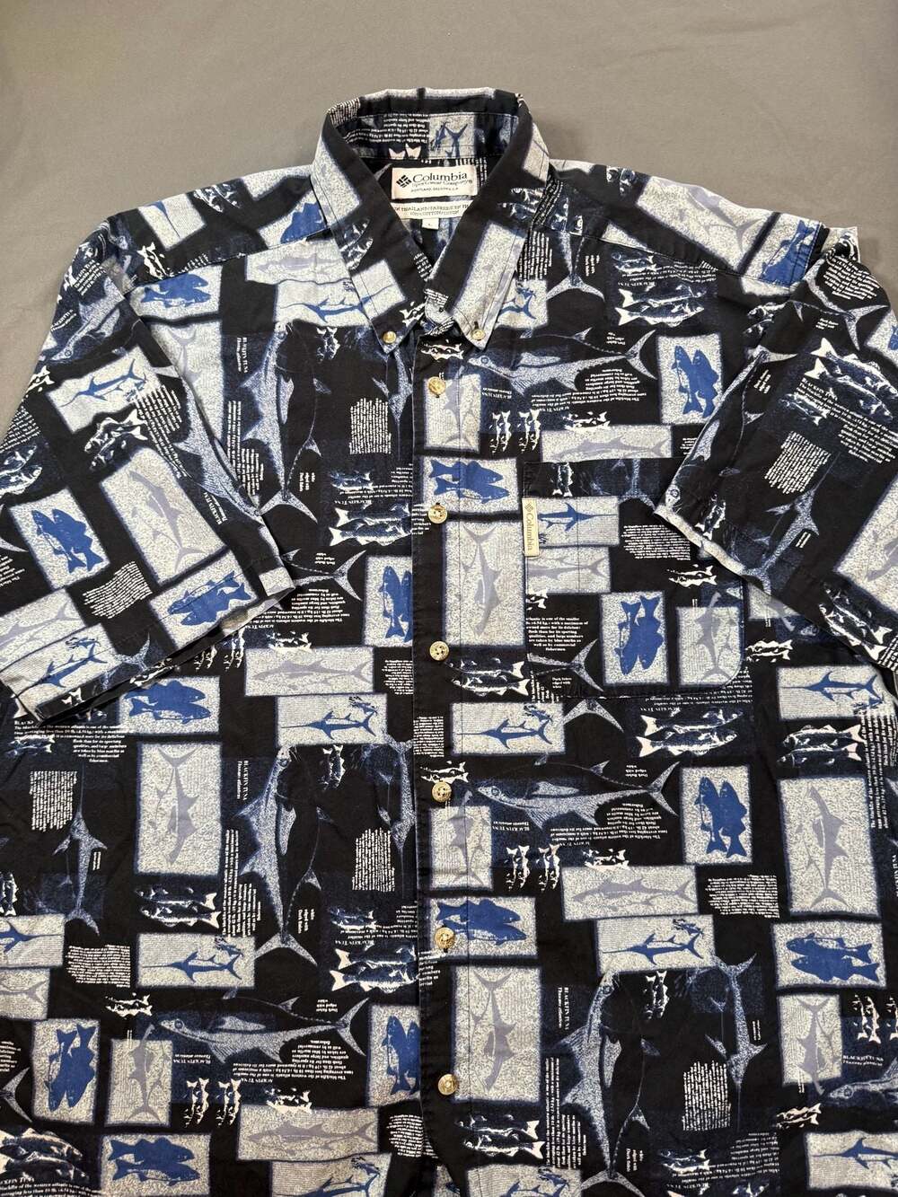 Columbia Sportswear Company Fish Print Button Down Shirt Size L